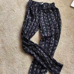 Hollister joggers